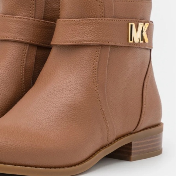 MICHAEL KORS JILLY FLAT BOOTIE Ankle Boots Size 8.5 Leather AUTHENTIC NEW IN BOX - Picture 8 of 9